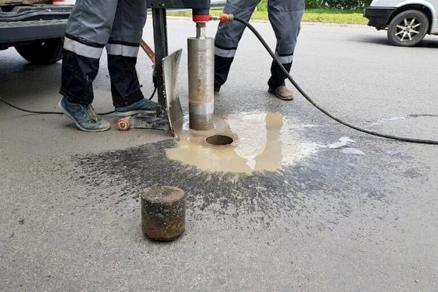 Сверление отверстий в асфальте (асфальтебетоне)