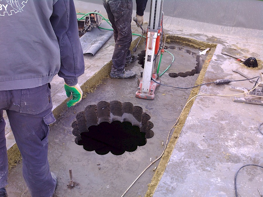 Высверливание больших проемов